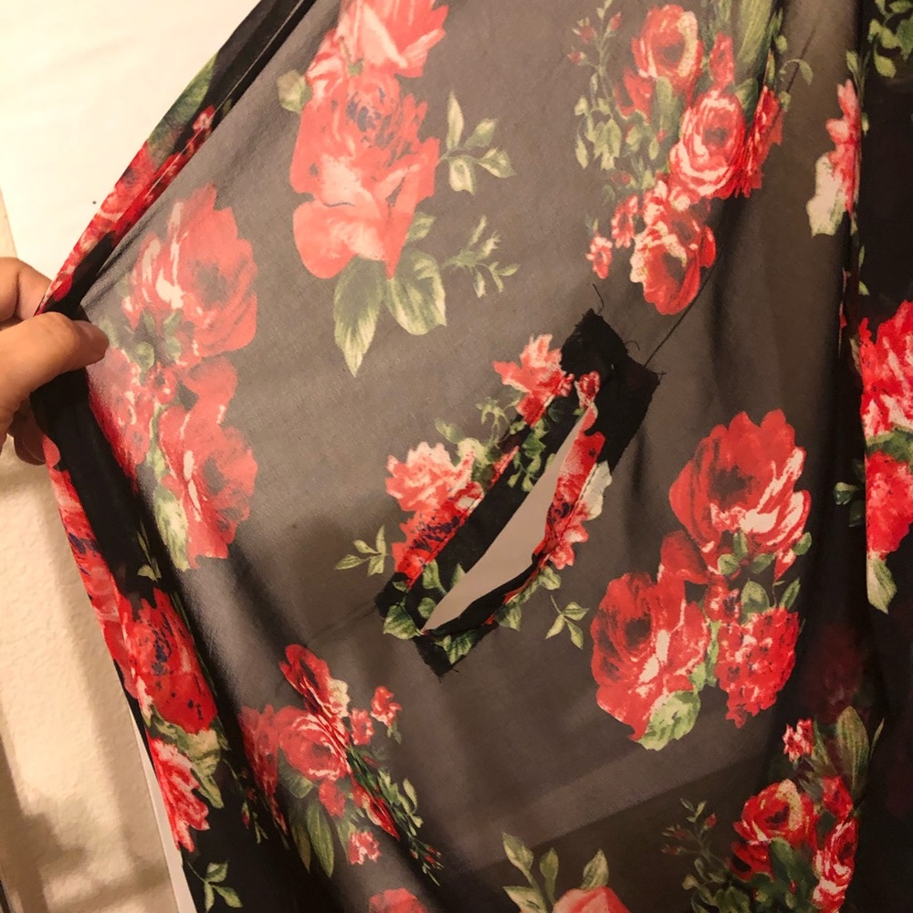 Kimono - Picture 5 of 6